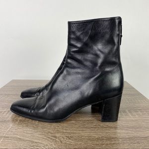Stuart Weitzman Black Leather Ankle Boot